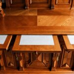 Aufsatzbuffet Julius Groschkus Eiche – Auszugsplatten mit Marmoreinlage